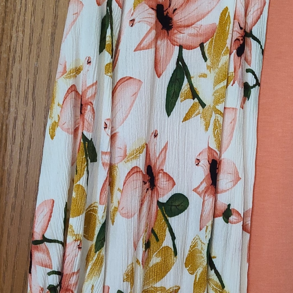 Dress - Picture 4 of 4